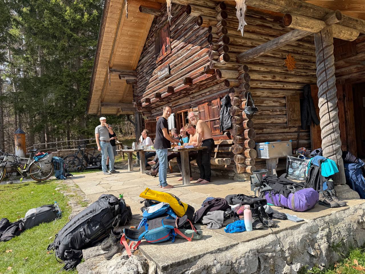 photo_2026-03-25_19-42-00